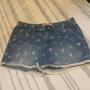 EUC l.e.i. Jean shorts
